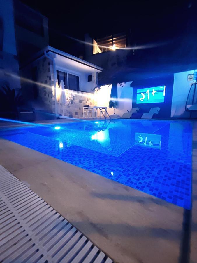 Exen By Weekend Hotel Bodrum Bagian luar foto